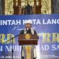 Caption: Foto Tgk. H. Syeh Muhajir Usman, S. Ag., LLM., memberikan tausiah.